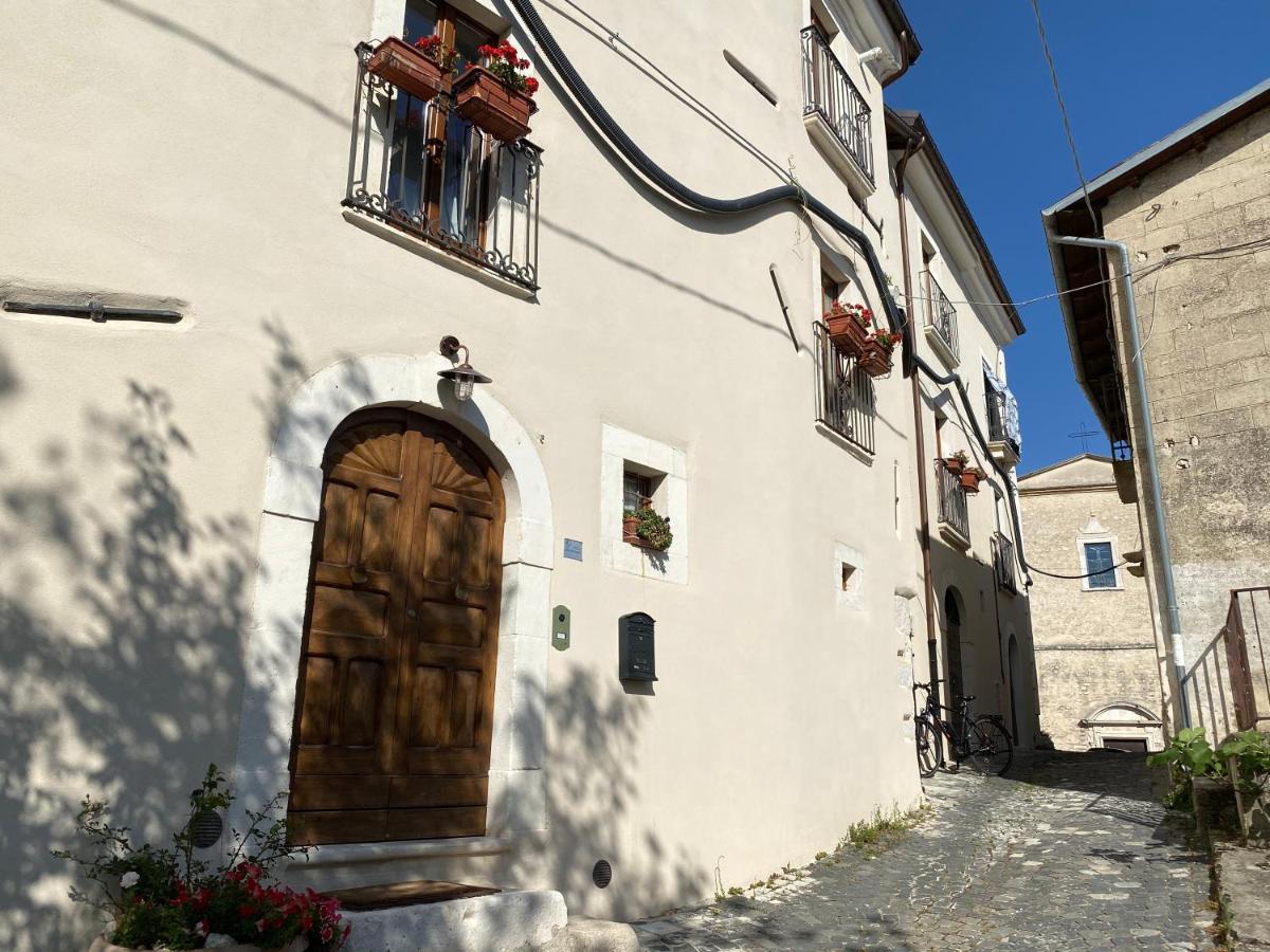 Visione Via Peltuino 19 Apartment Prata d'Ansidonia Exterior foto