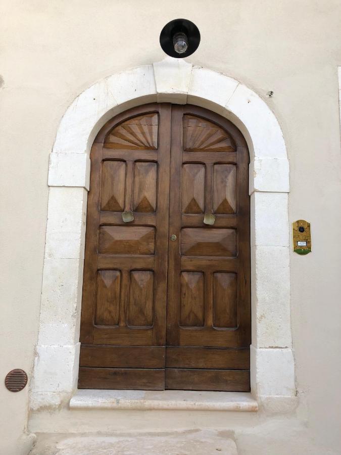 Visione Via Peltuino 19 Apartment Prata d'Ansidonia Exterior foto